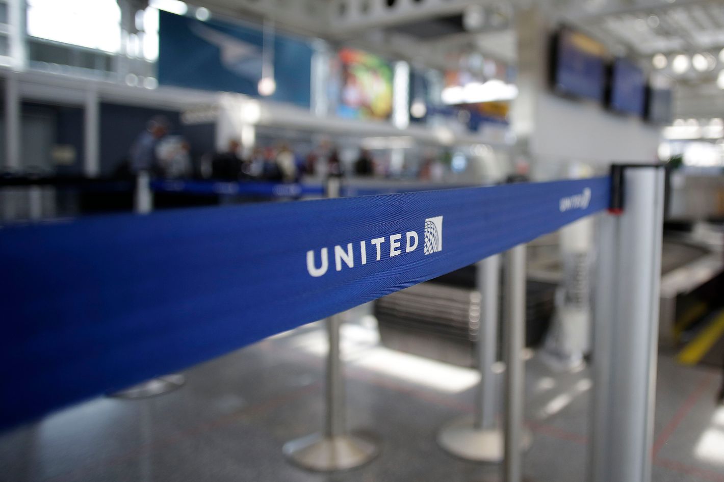 United Employees Can No Longer Displace Boarded Passengers