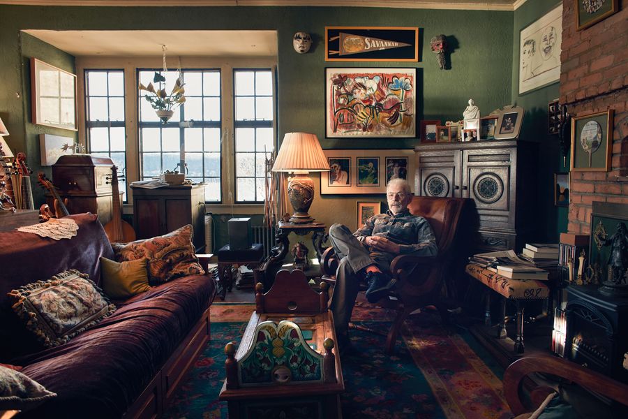 Inside Villa Charlotte Brontë, a Coop in the Bronx