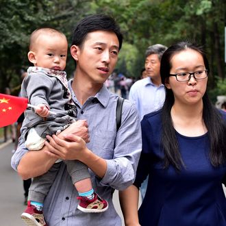 China's demographics need to allow more than one child, urges government advisers