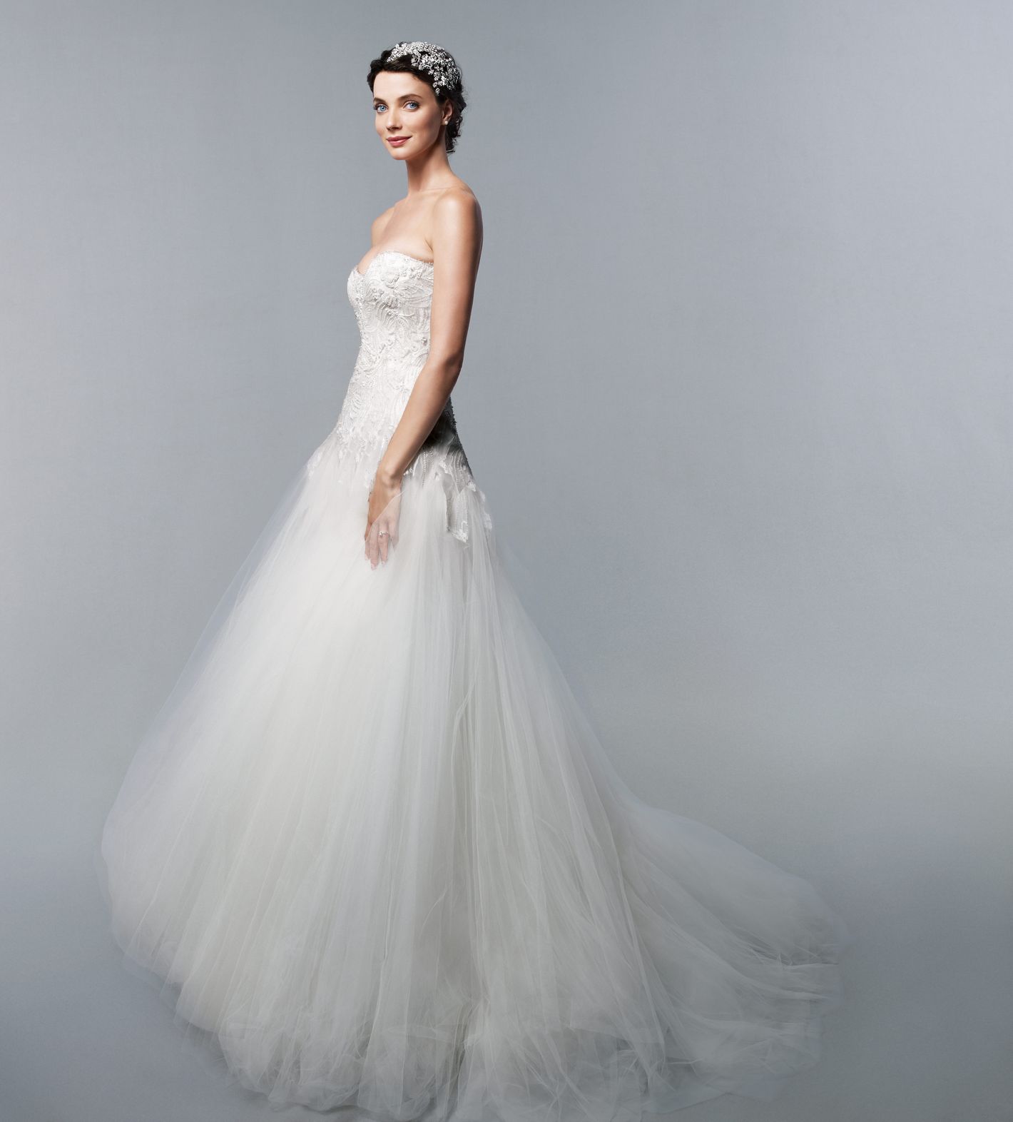 Eight Outrageously Unique Wedding Dresses