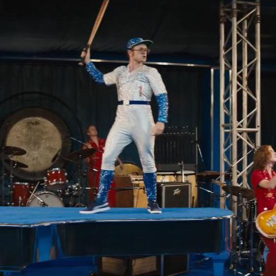 45 Years After Historic Dodger Stadium Gig, Elton John, 48% OFF