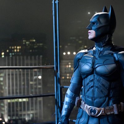 Batman Behind The Scenes Of The Dark Knight Trilogy Warner OFF