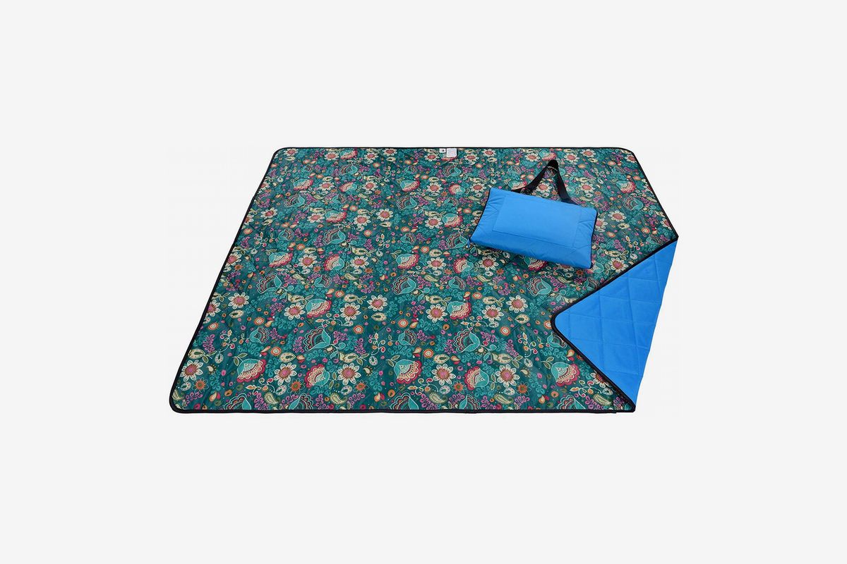 Beach Blanket Portable with Carry Strap Outdoor Camping Party Good Gain Picnic Blanket Waterproof Large Foldable Sand Proof for Wet Grass Hiking or Kids Playground Picnic Mat
