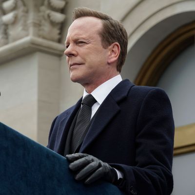 KIEFER SUTHERLAND