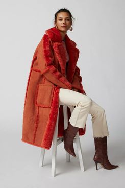 Kimchi Blue Willa Faux Shearling Maxi Jacket