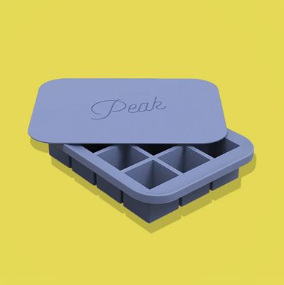 W & P | Cup Cubes Freezer Tray - 4 Cubes Blue / One Tray