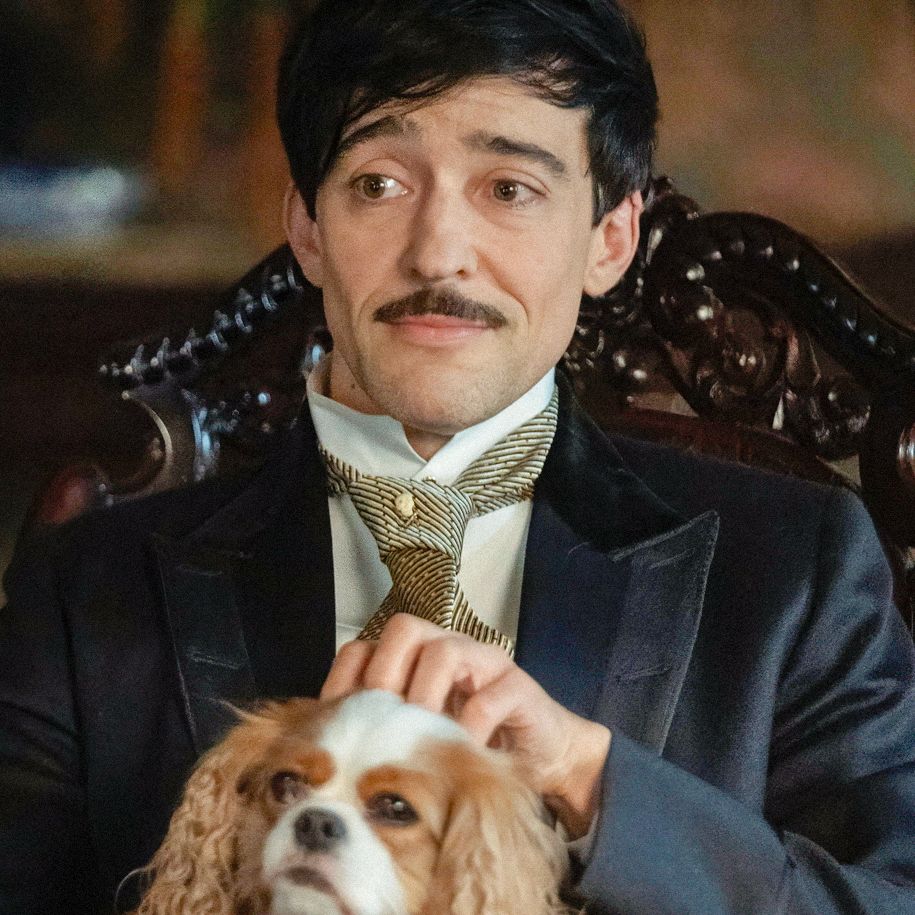 Blake Ritson, image size:915x915