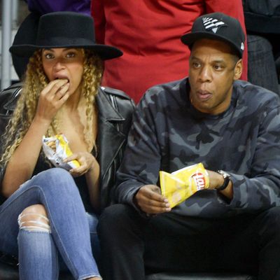 Jay Z not eating Red Lobster.