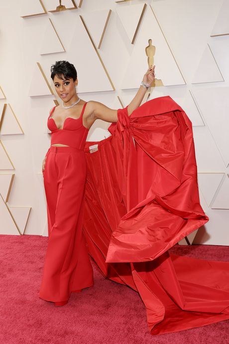 Oscars Red Carpet 2022 Looks - 94th Academy Awards Fashion