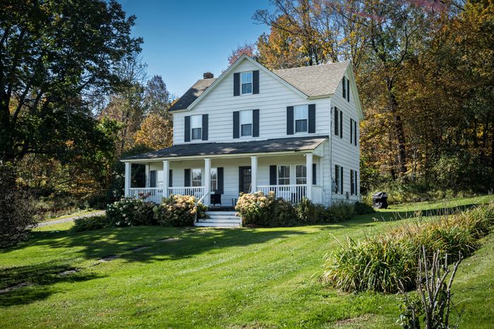 Best Upstate New York Listings, From Hudson to Phoenicia