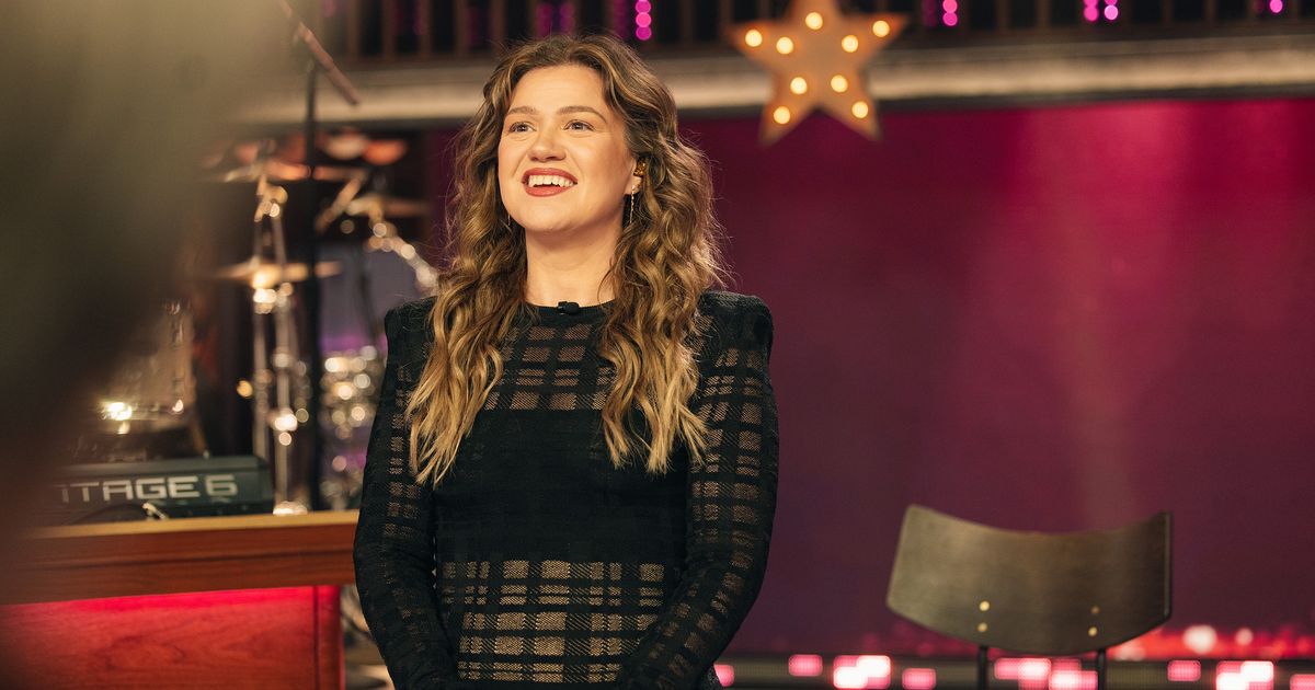 Let’s Break Down Kelly Clarkson’s Brooklyn Toy Store Beef