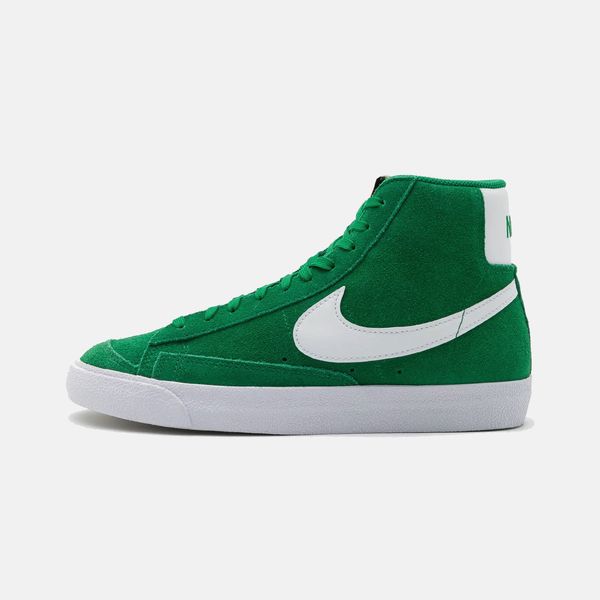 Nike Blazer Mid ’77 VNTG Suede Sneakers