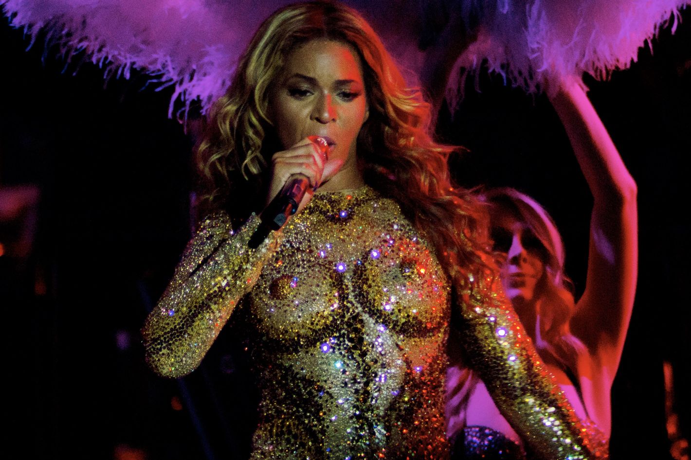 Beyonce big titties