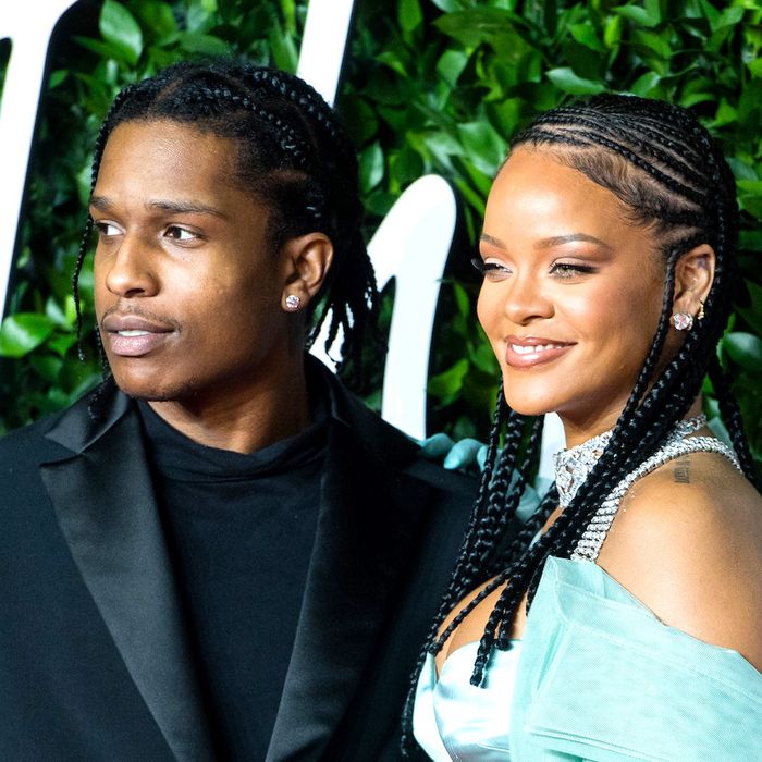 rihanna and a ap rocky are allegedly dating