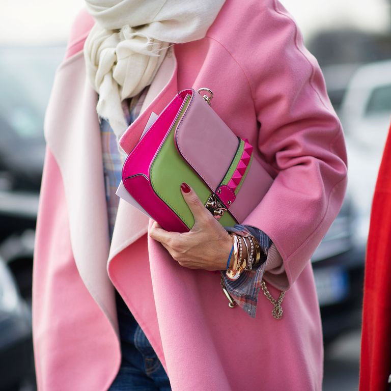Street Style: Say Bye With Bold Color and Print