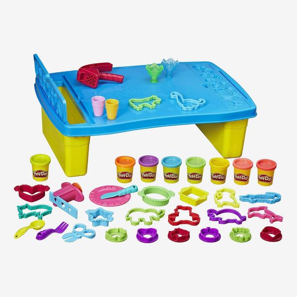 Play-Doh Play ’N Store Kids Table With 8 Cans (Amazon Exclusive)