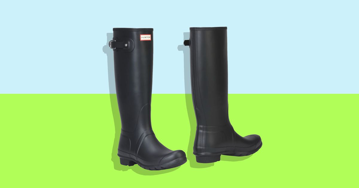 hunter rain boots in store