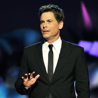 MOUNTAIN VIEW, CA - DECEMBER 12: Rob Lowe is a presenter at the 2014 Breakthrough Prizes Awarded in Fundamental Physics and Life Sciences Ceremony at NASA Ames Research Center on December 12, 2013 in Mountain View, California. (Photo by Steve Jennings/Getty Images for MerchantCantos)