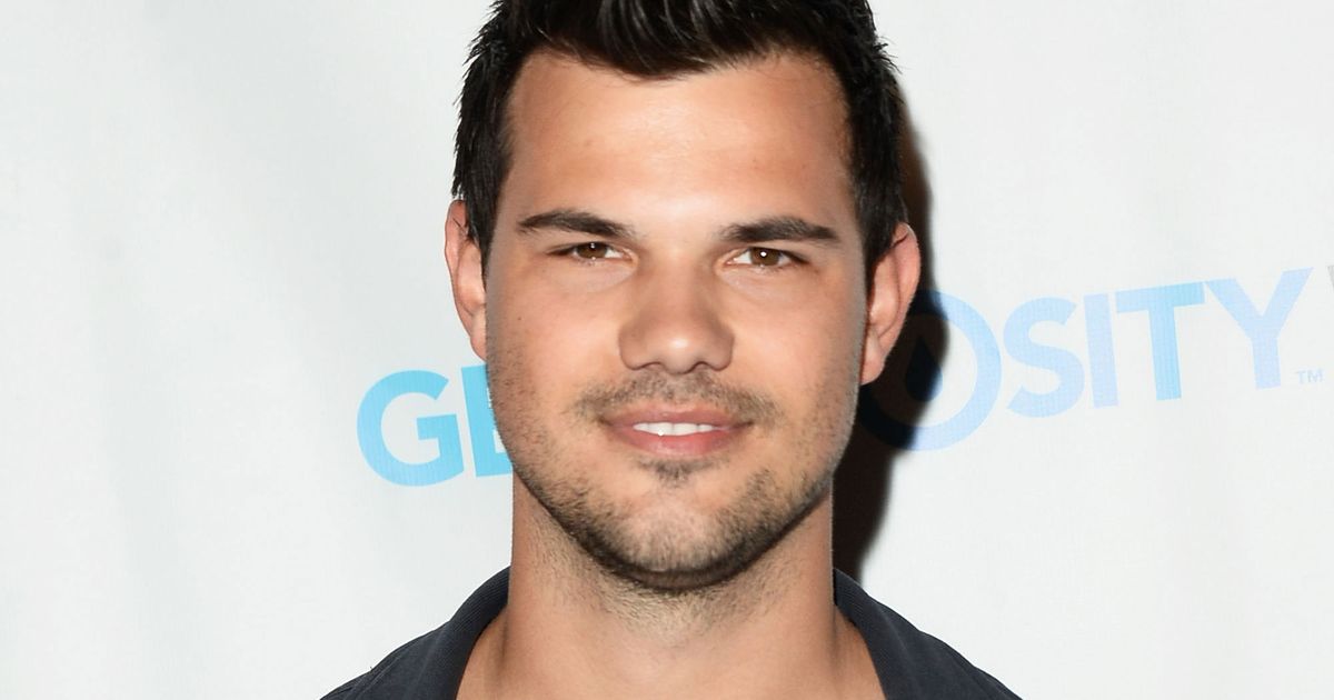 泰勒·勞特納（Taylor Lautner）加入尖叫皇后對於第二季，我們只能希望丹妮絲·漢普爾（Denise Hemphill）的最新男孩玩具