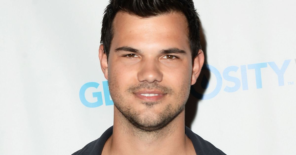 Taylor Lautner purple hair - lavender lilac hair pictures 2016 | Glamour UK