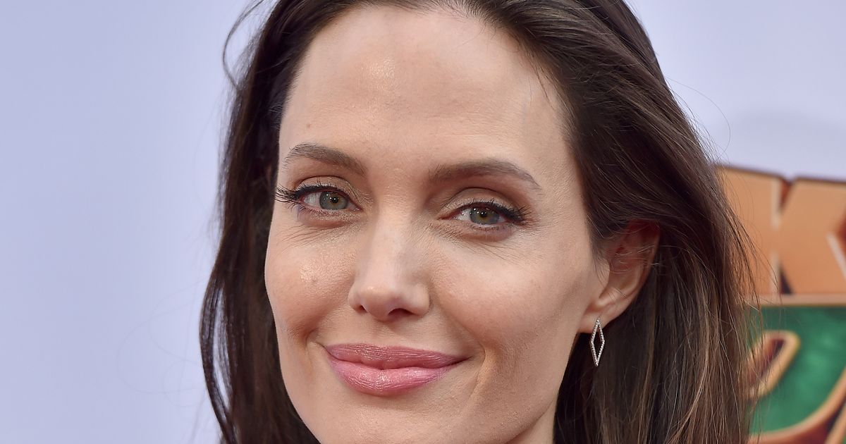 In Case There Was Any Doubt, Trump Is Not Angelina Jolie–Approved