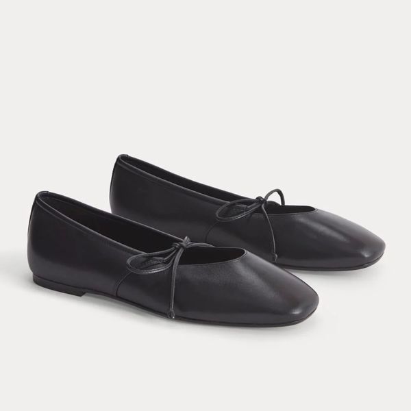 Everlane Leather Keyhole Flat
