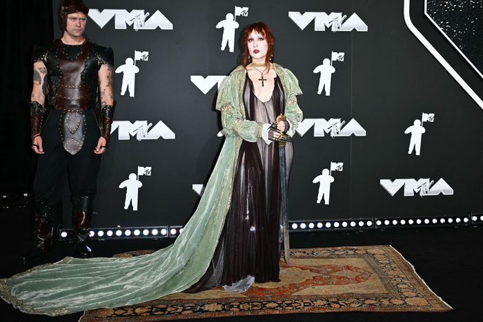 US-ENTERTAINMENT-MUSIC-AWARD-MTV-ARRIVALS