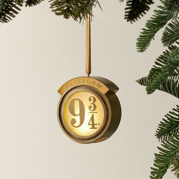 Pottery Barn Teen Harry Potter Light-Up Platform 9¾ Ornament