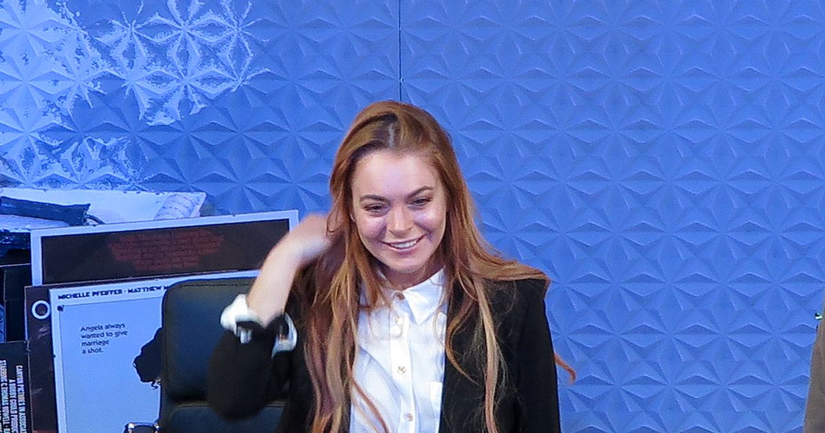 林賽羅韓 (Lindsay Lohan) 在首演時忘記了台詞加速犁