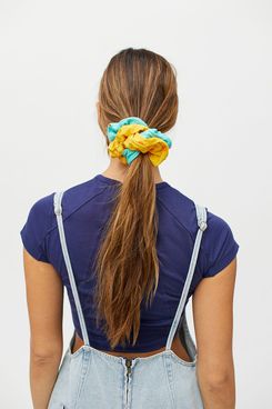 Urban Outfitters Icon Scrunchie Set