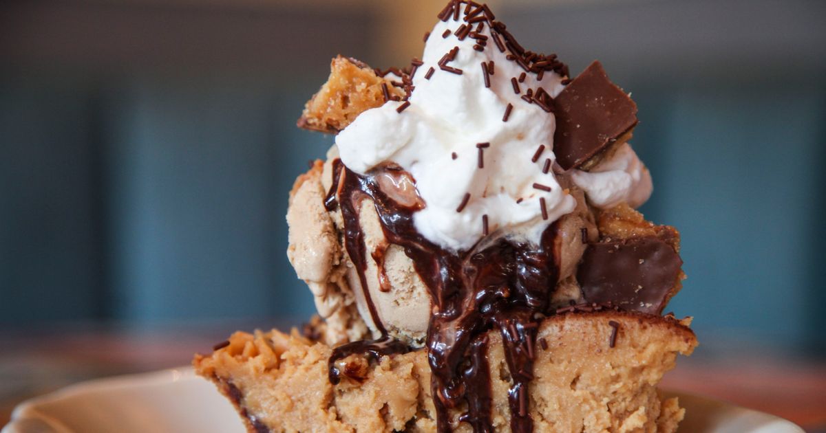 Introducing the Pie Sundae, Which You Can Go and Eat Right Now