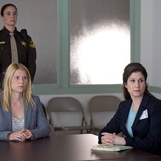 Claire Danes as Carrie Mathison and Stephanie J. Block as Patricia Cooper in Homeland 