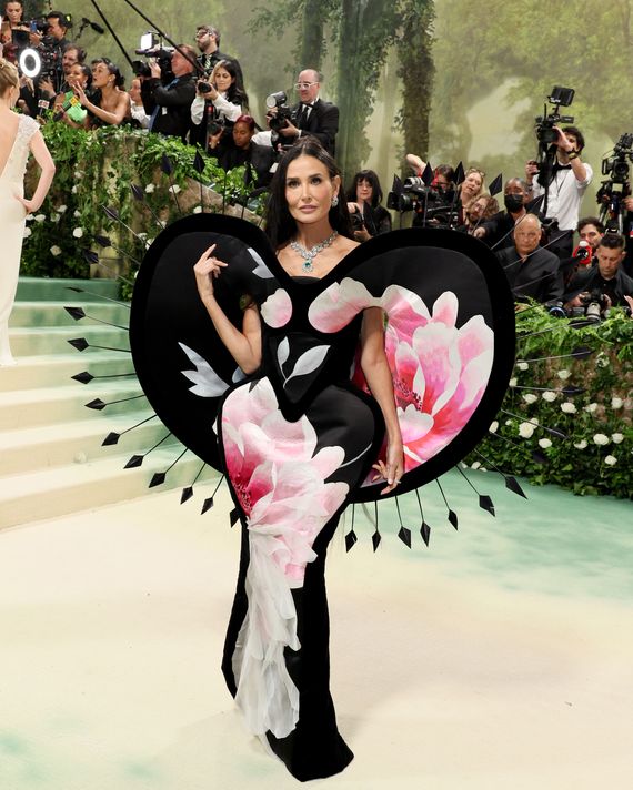 The 2024 Met Gala Celebrating “Sleeping Beauties: Reawakening Fashion” - Arrivals