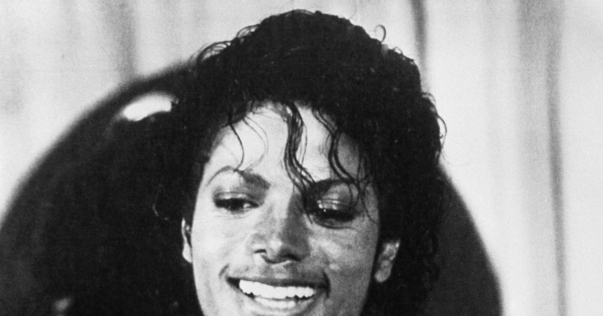 Wow, So Michael Jackson Was Almost in Star Wars Episode I: The Phantom ... Michael Jackson In Gold Magazine