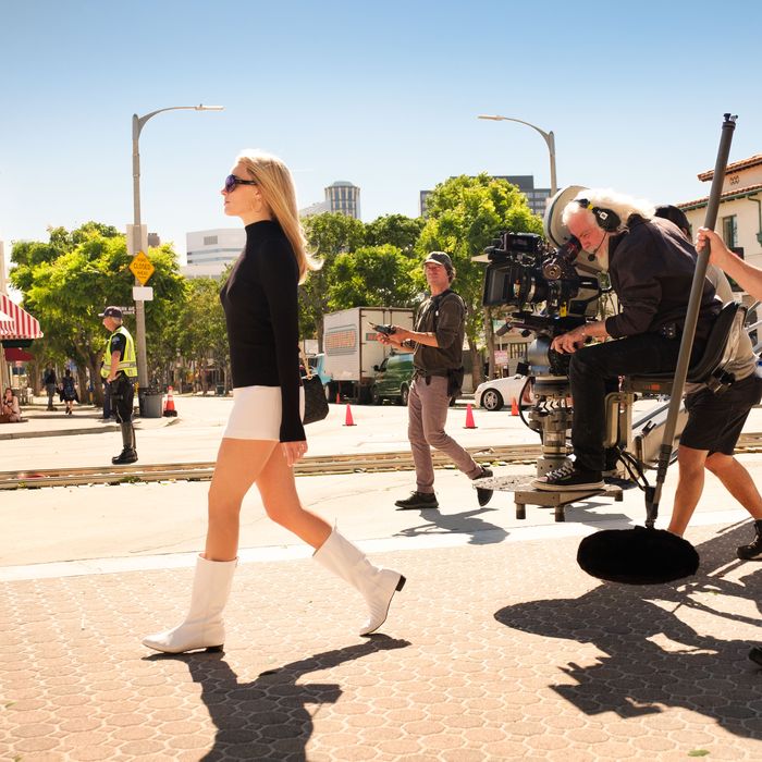 How Once Upon A Time In Hollywood Recreated 1969 Los Angeles