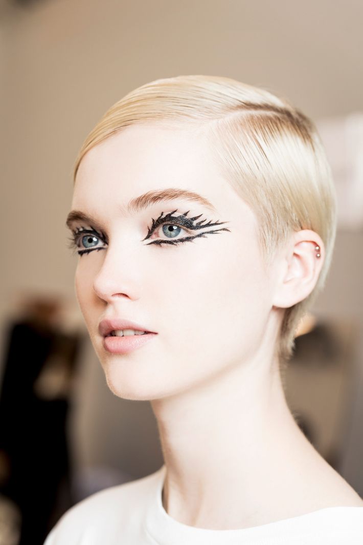 Dior hotsell runway makeup