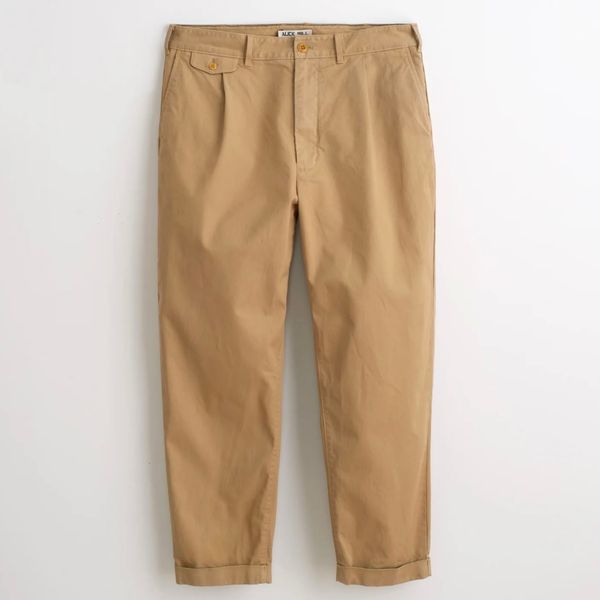 Alex Mill Standard Pleated Pant in Chino