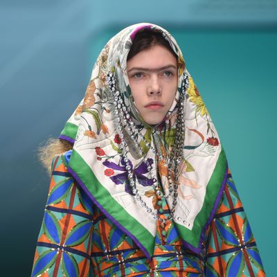 MFW Fall 2018 Gucci Runway Beauty Features Unibrows