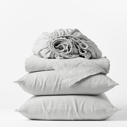 Coyuchi Organic Relaxed Linen Sheet Set, Queen