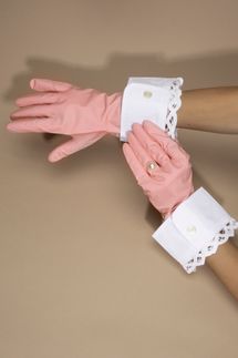 Gohar Host Gloves