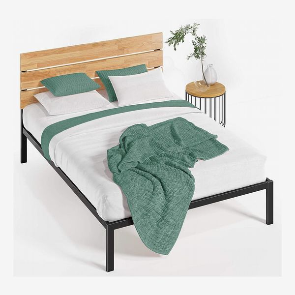Zinus Metal-and-Wood Platform Bed