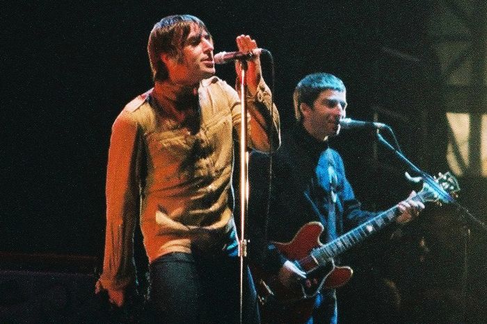 Oasis Perform In Finsbury Park In 2002