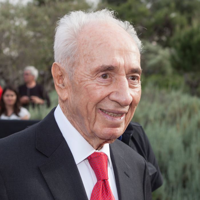 Former Israeli Leader Shimon Peres Dies At 93