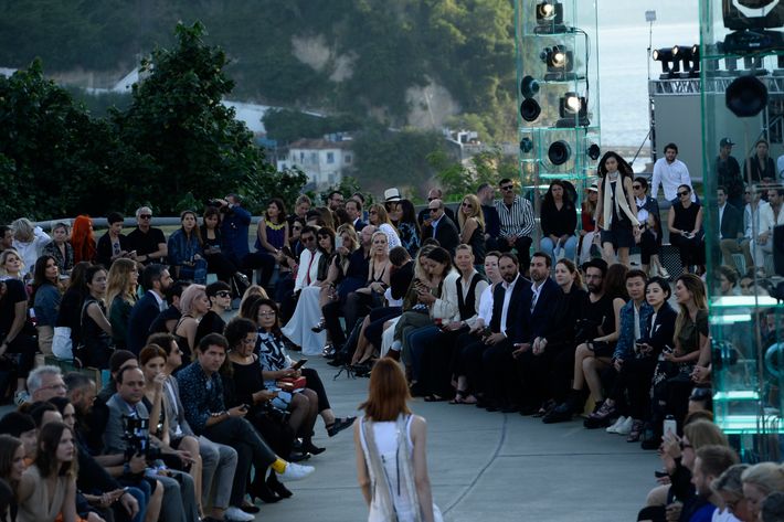 Rio Museum to Stage Louis Vuitton Fashion Show