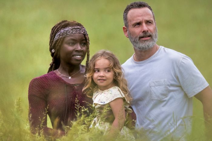 Andrew Lincoln as Rick Grimes, Danai Gurira as Michonne, Chloe Garcia as Judith.