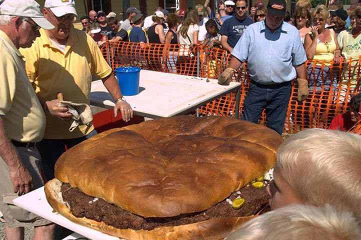 Unbelievably American Festival Features a 200-Pound Burger and