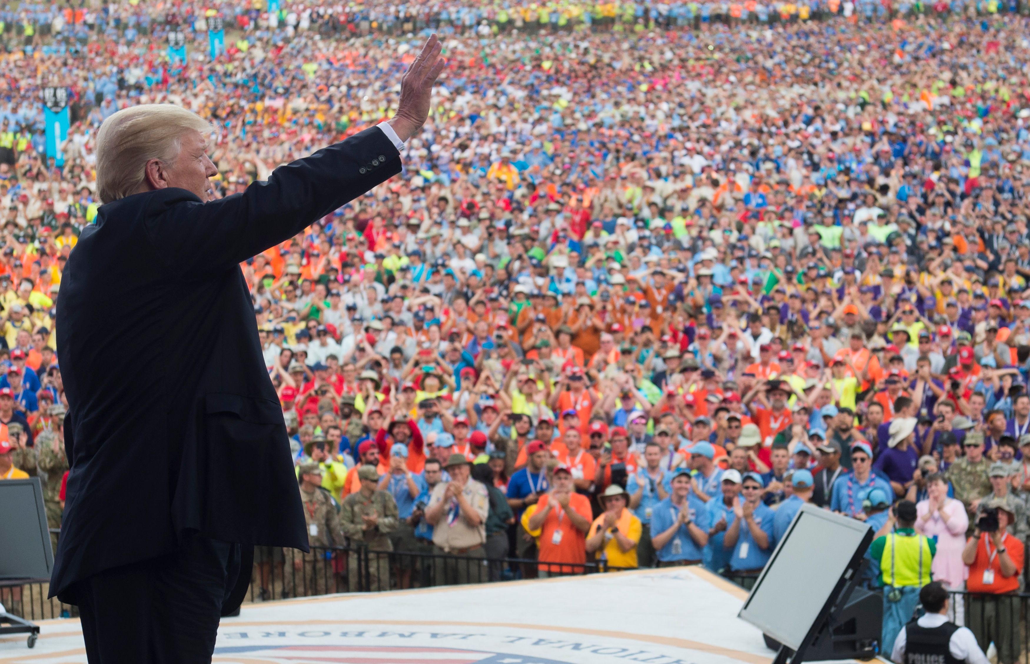 14 Most Inappropriate Moments From Trump S Boy Scout Speech