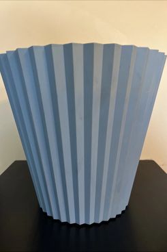 Fesco 4836 Pleated Trash Can