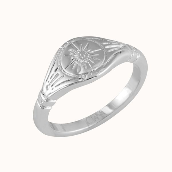 Joiana Jewelry Moonbeam Pinky Ring