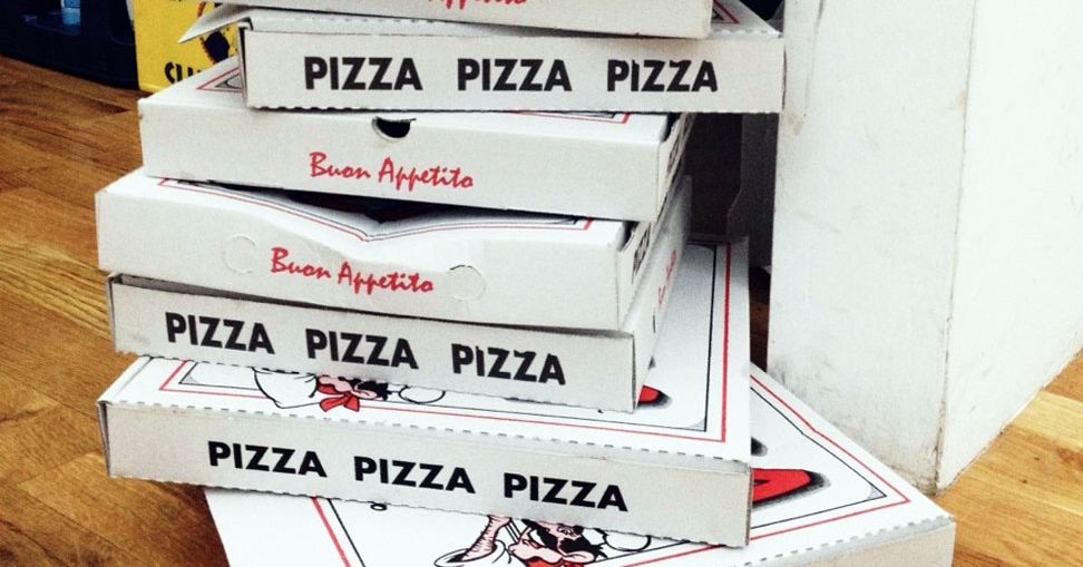 Hero Scores Free Pizza Until 2016 by Threatening His Cell-Phone Provider